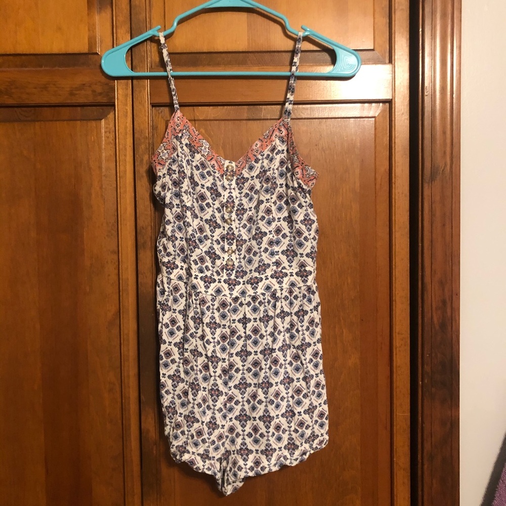 American Eagle Pattern Romper Size XS - Picture 2 of 7